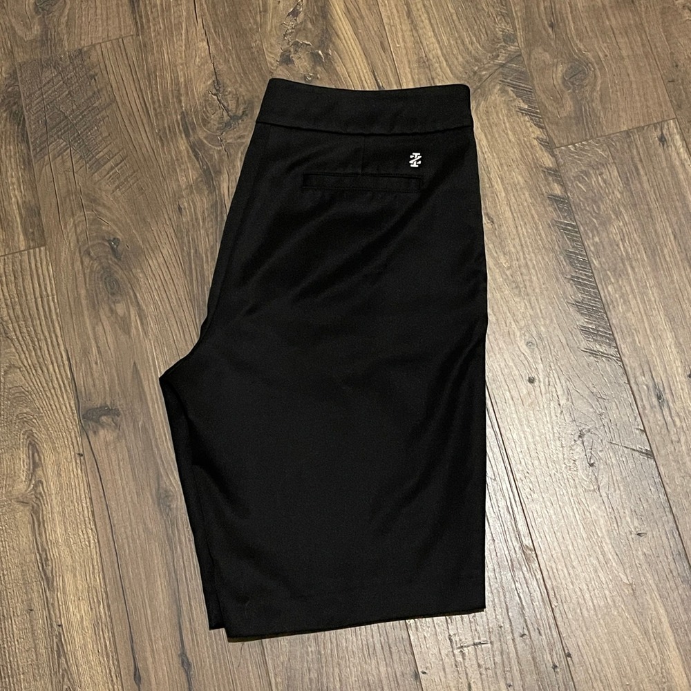 IZOD Golf Womens Black Performance Shorts Size 10 45SF170001 Solid Activewear